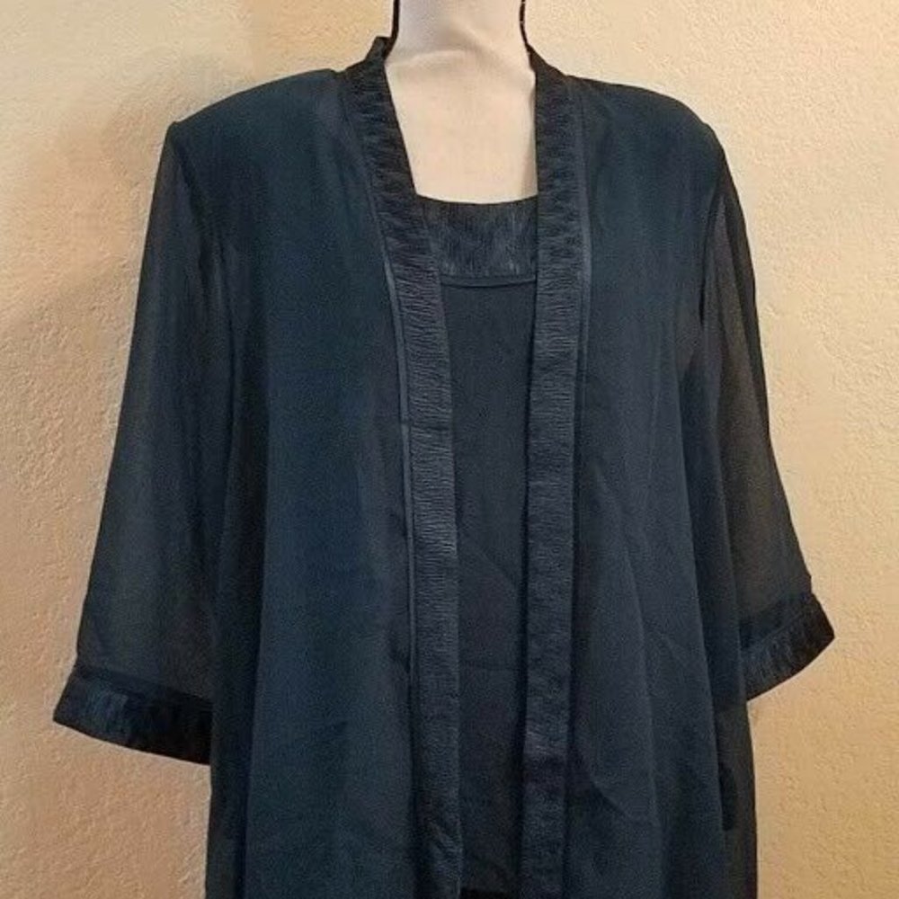 Le Bos Women's Plus Size FORTUNY Trim Long Jacket